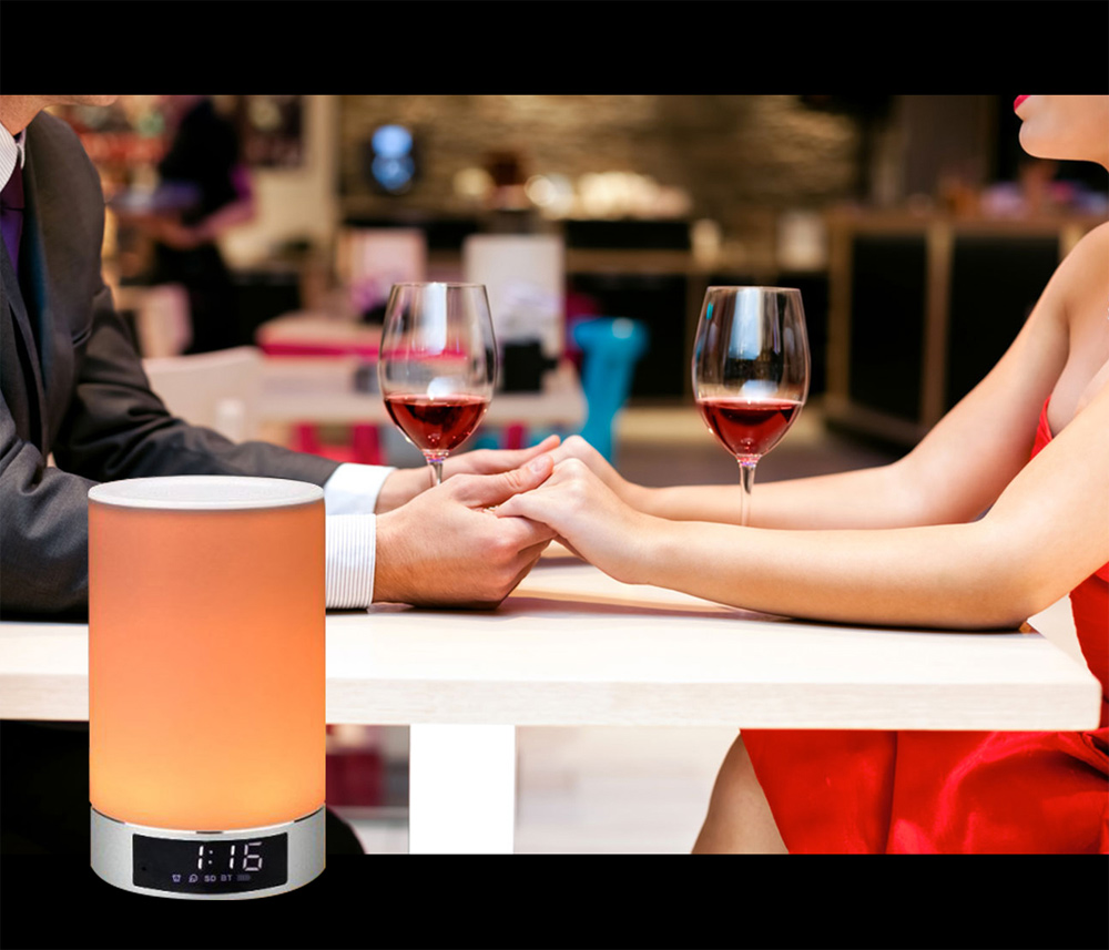 Hordozható Okos Hangszóró Érintéssel, Bluetooth, Vezeték nélküli, RGB LED Lámpával