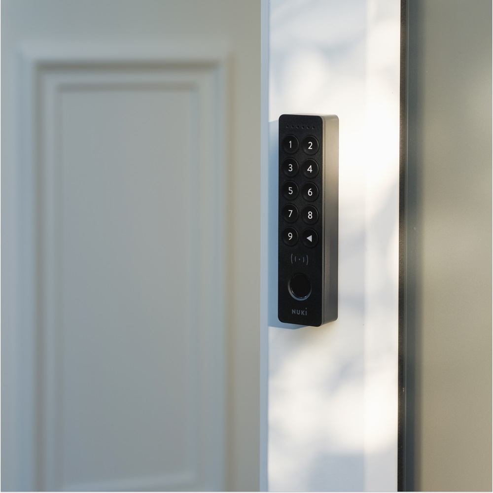 Nuki Keypad 2.0 Intelligens billentyűzet, Nuki Smart Lockhoz, NFC-vel, PIN kóddal és ujjlenyomattal