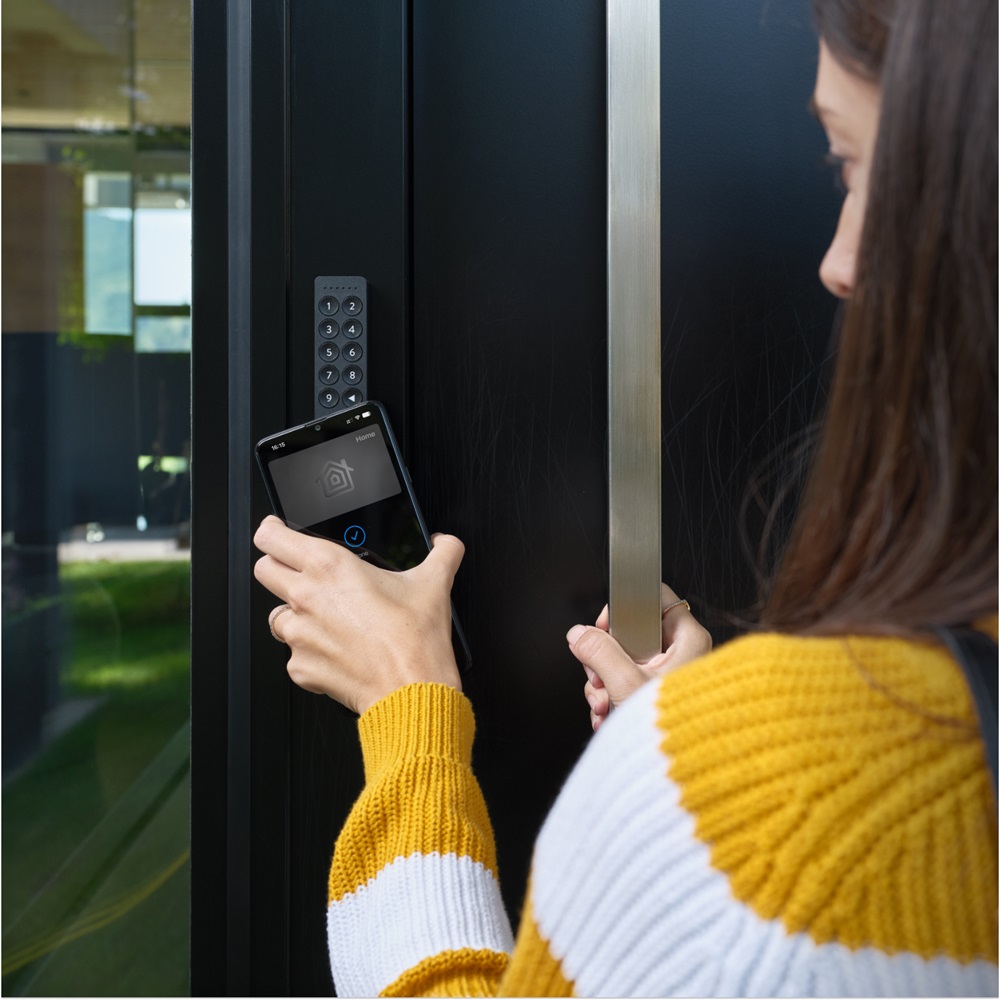 Nuki Keypad 2.0 Intelligens billentyűzet, Nuki Smart Lockhoz, NFC-vel, PIN kóddal és ujjlenyomattal